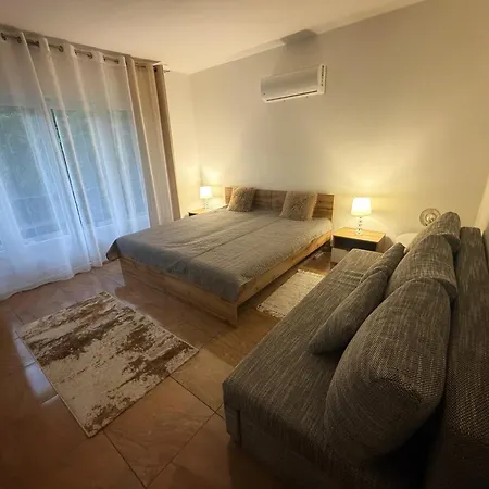 Fifteenapartman *